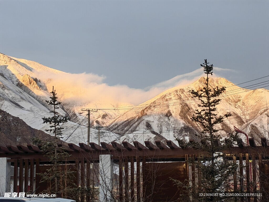 雪山