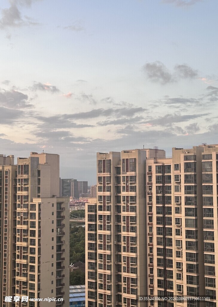 天空