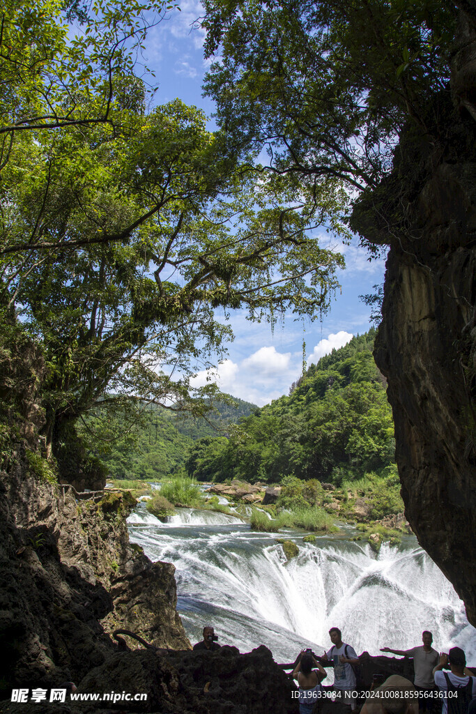 瀑布风景