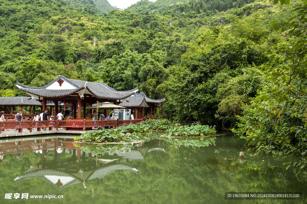 湖景