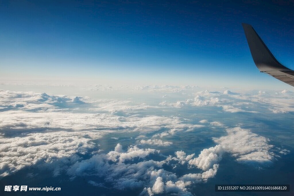 天空平流层大气层云层彩霞