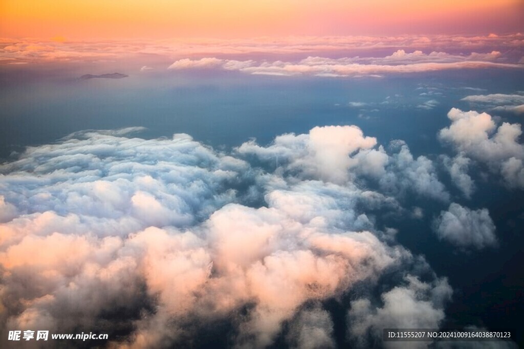 天空平流层大气层云层彩霞