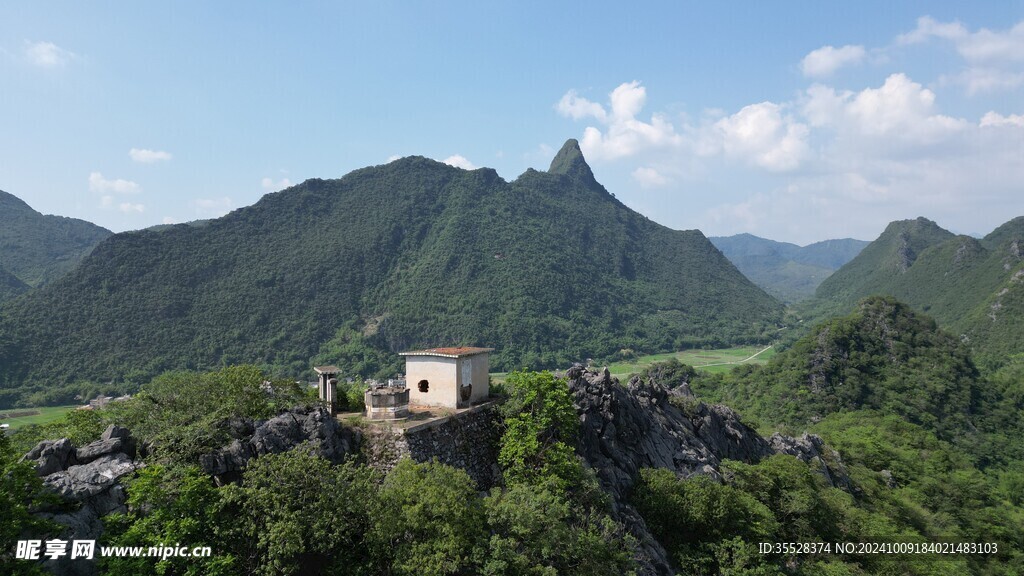 陂头峰林