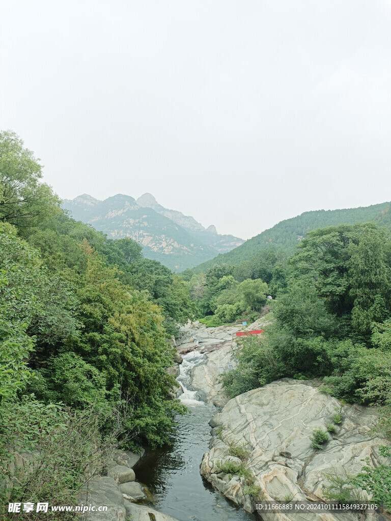 泰山天外村