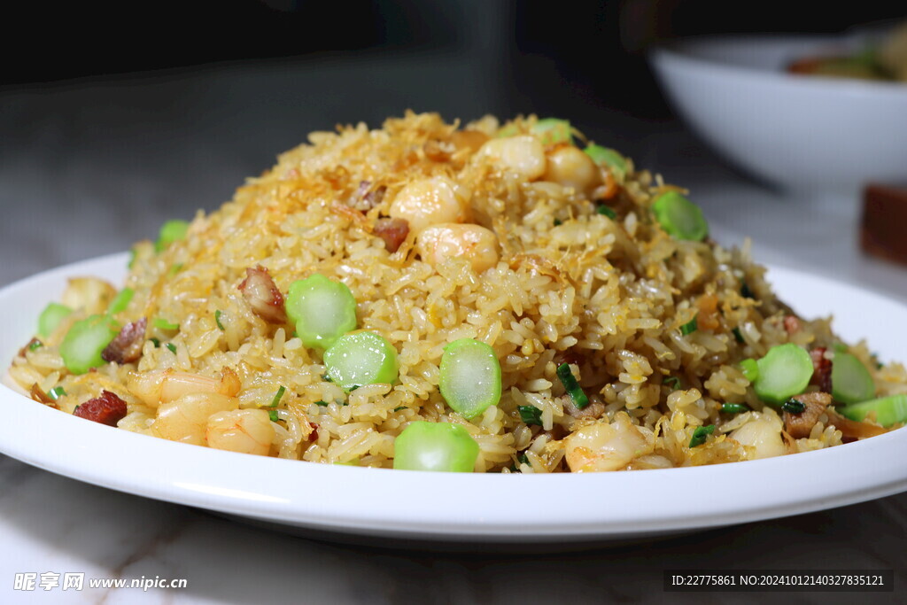 粤式菜品瑶柱虾仁炒饭