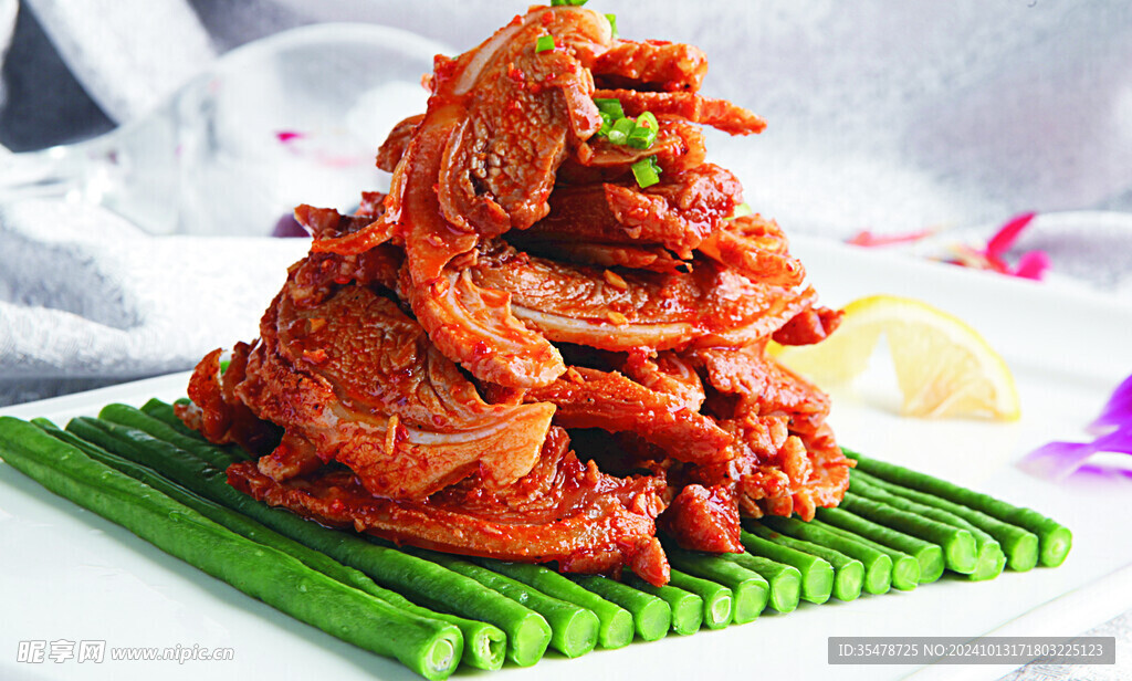 碧绿脆骨肉
