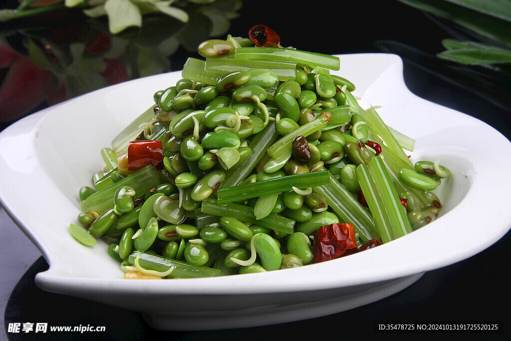 麦芹拌豆芽