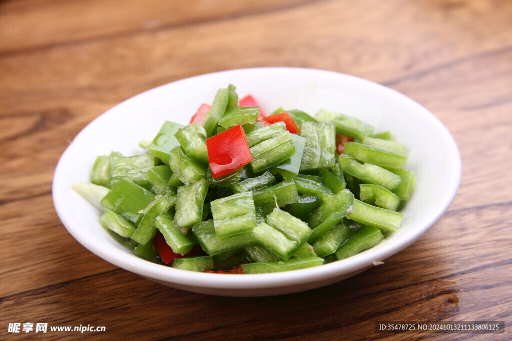 小菜青辣椒