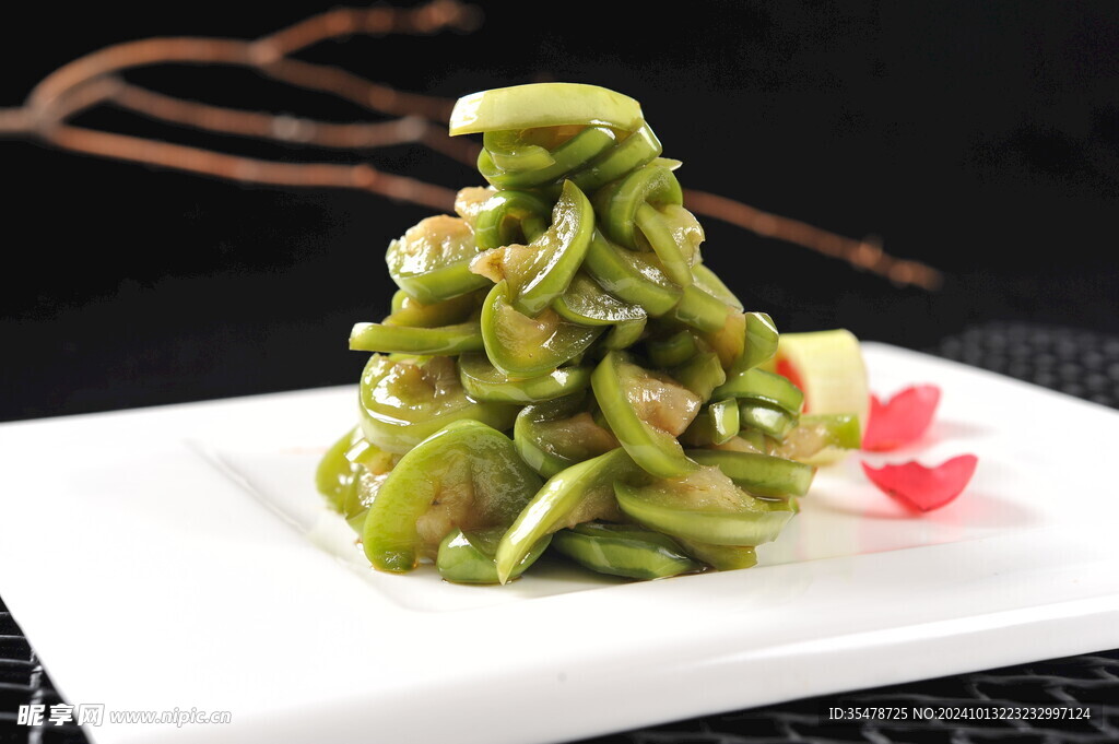 手捏茄子