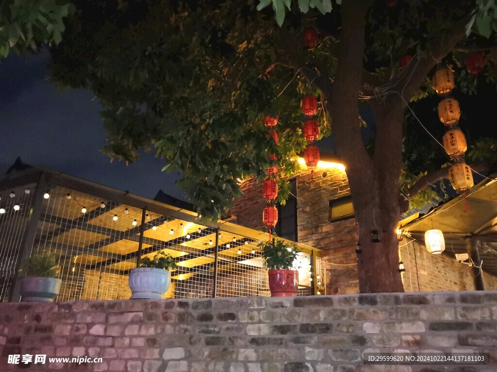 霓虹灯  
