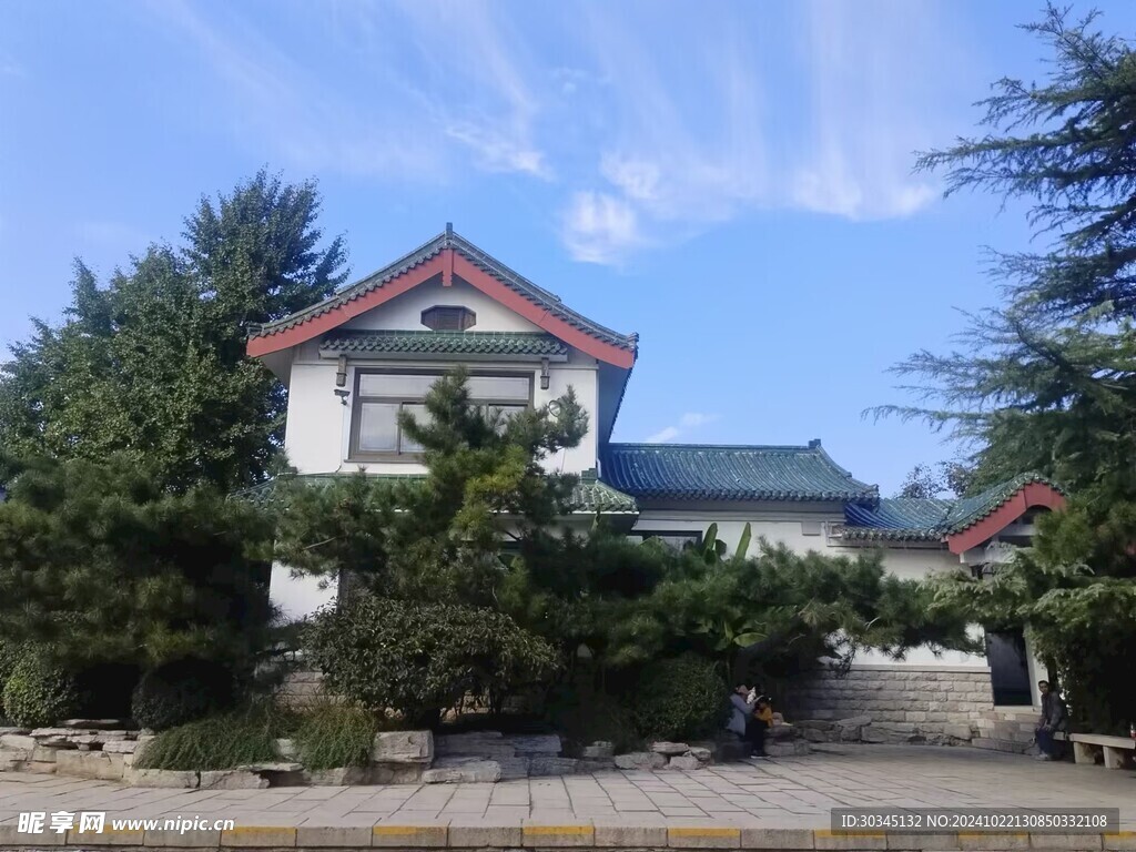 大明湖上古建筑