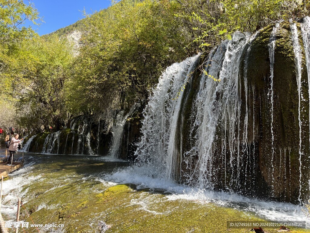 瀑布风景