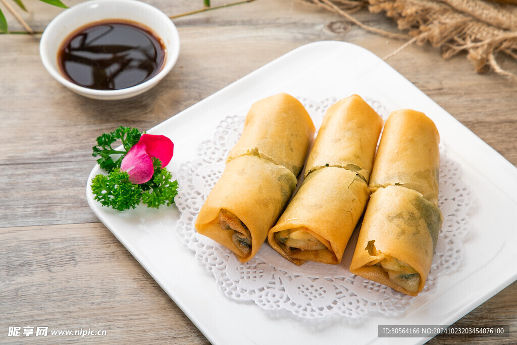 油炸春卷美食
