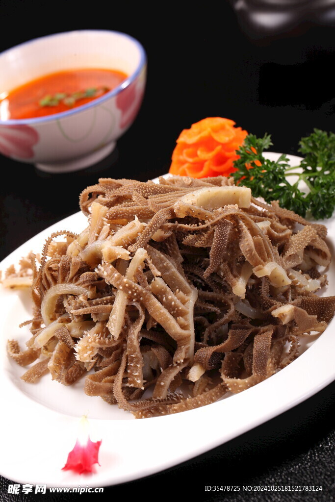  养生鲜毛肚