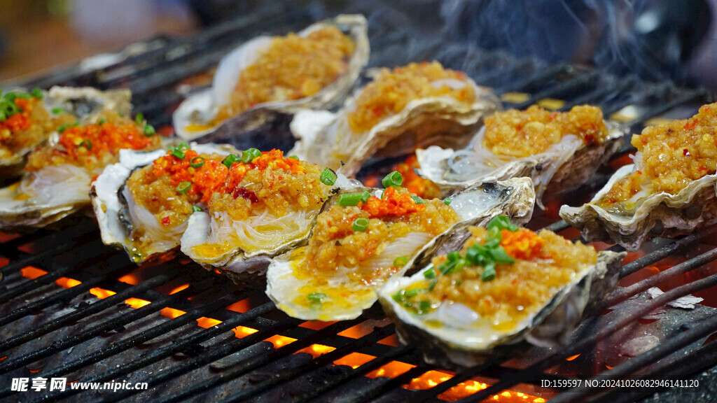 夜市美食小吃烤生蚝