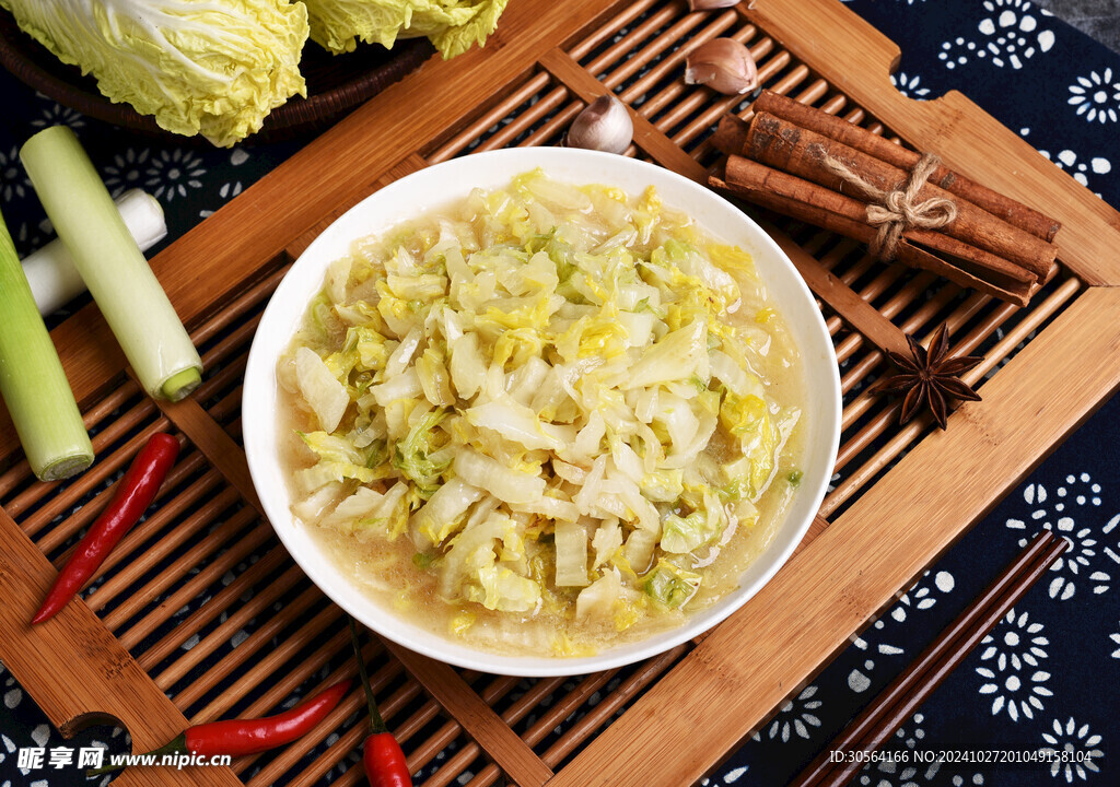 清炒白菜美食