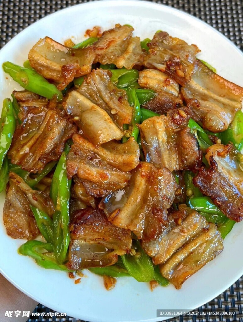 辣椒炒五花肉