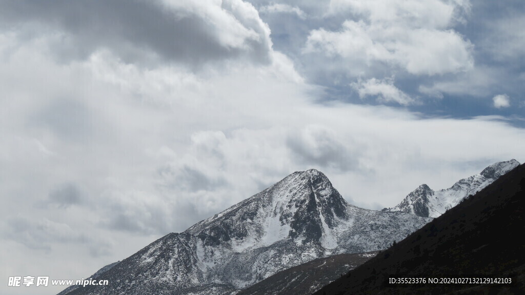 雪山