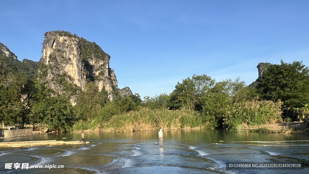 鱼鳞坝