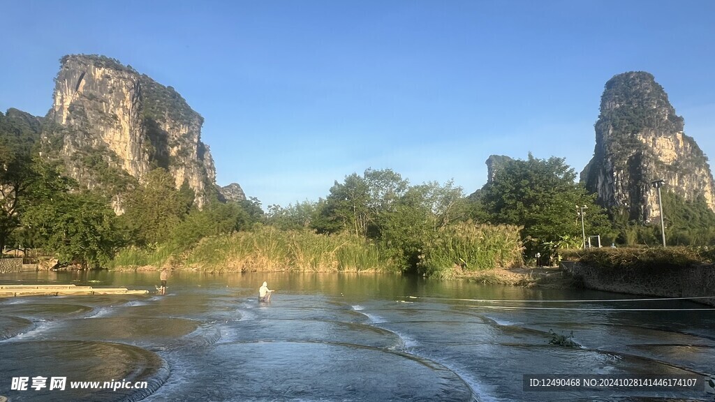 鱼鳞坝