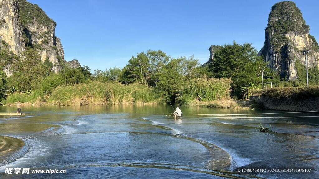 鱼鳞坝