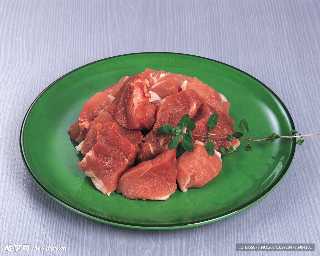 生肉食 美食