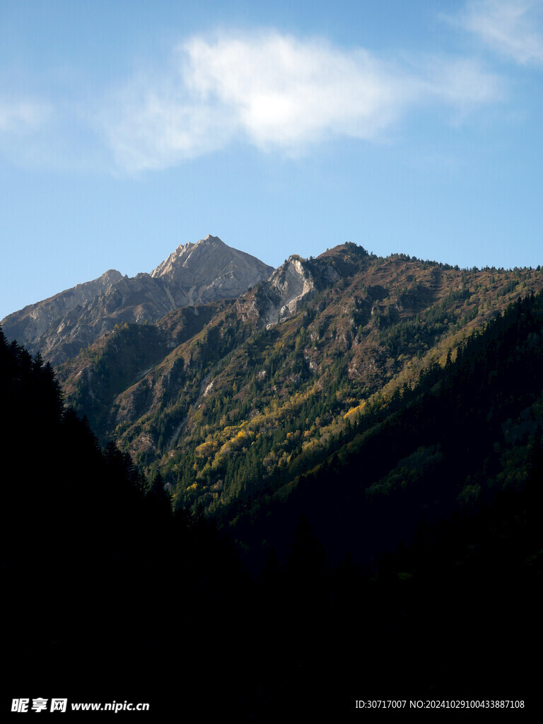 山峰