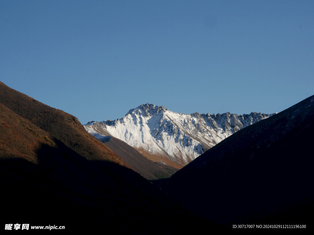 美丽雪山