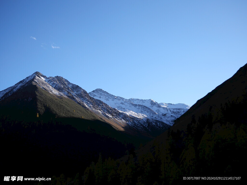 雪山的风景