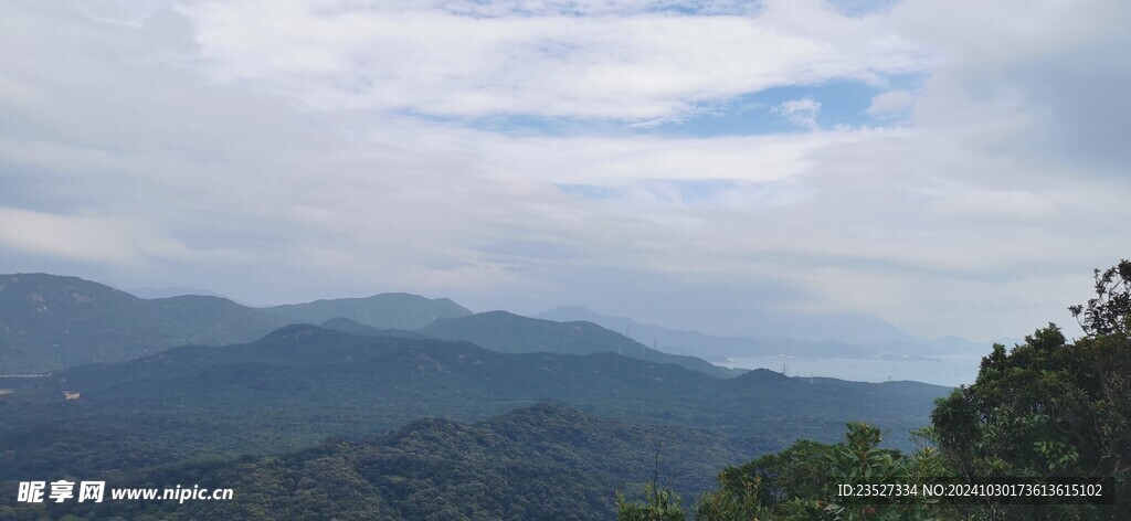 远山水墨