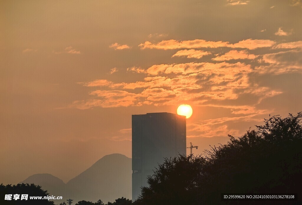 日出 清晨 