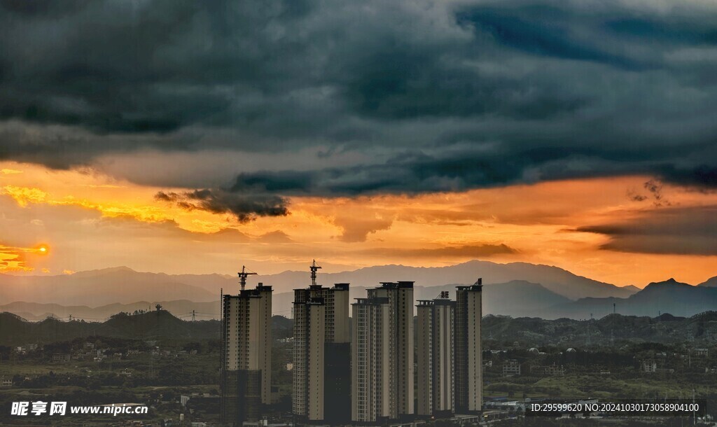 日出  