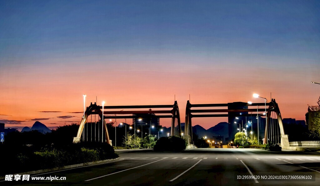 日出 清晨 