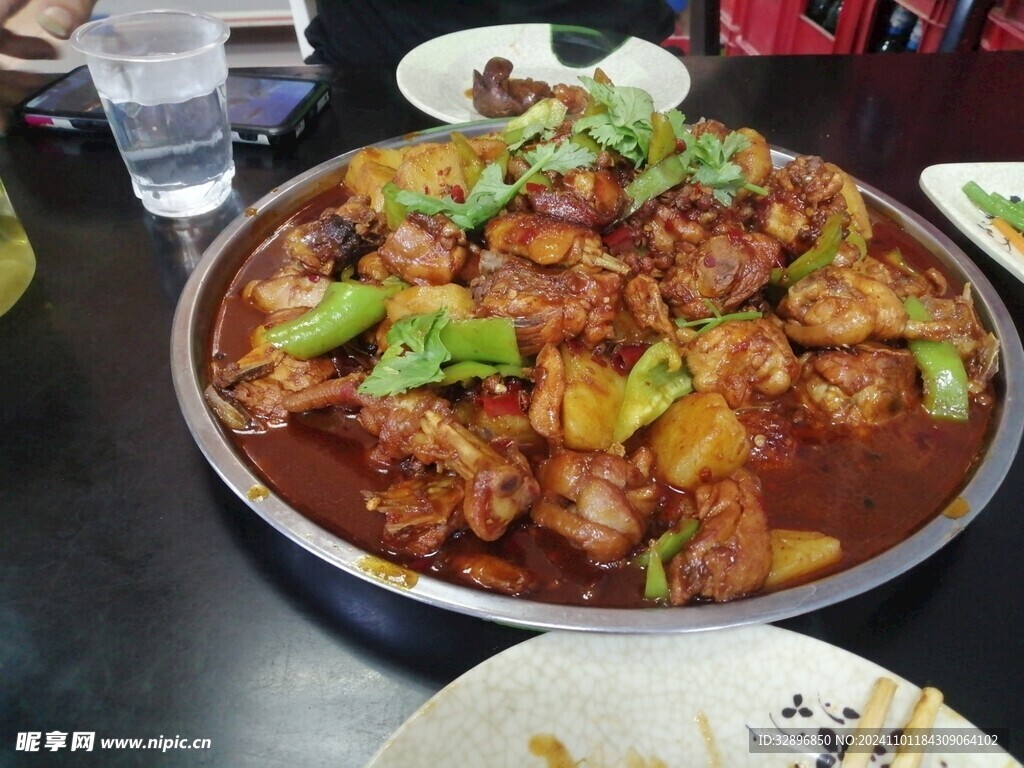 大盘鸡