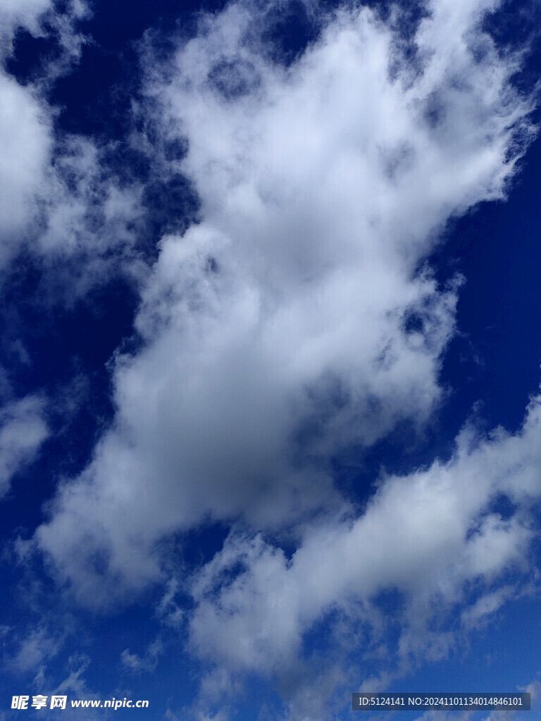 蓝天白云 