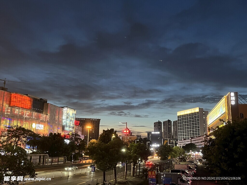 夜市街  