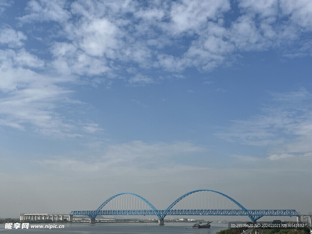 大海  