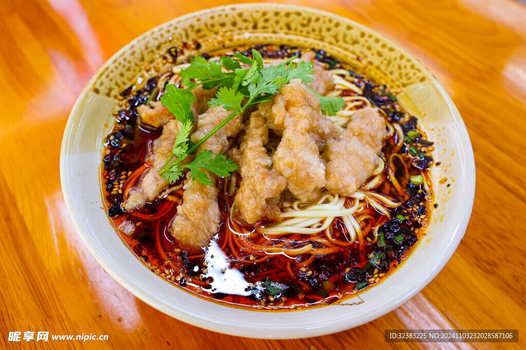 滑肉面