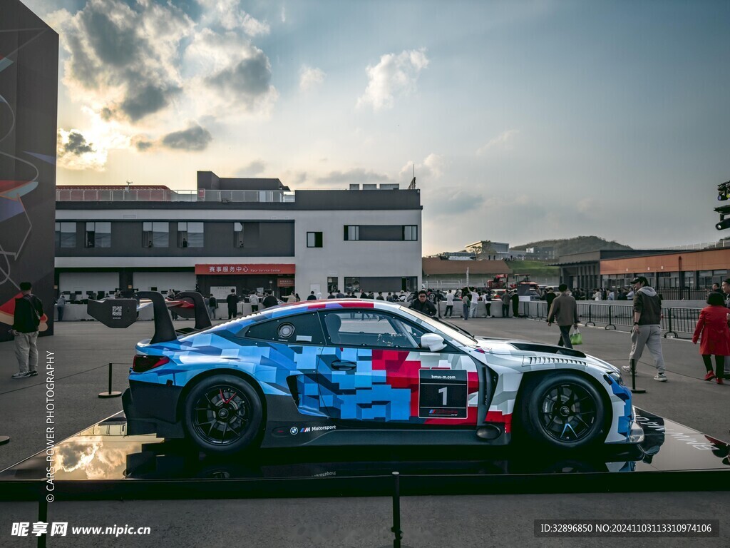 赛车