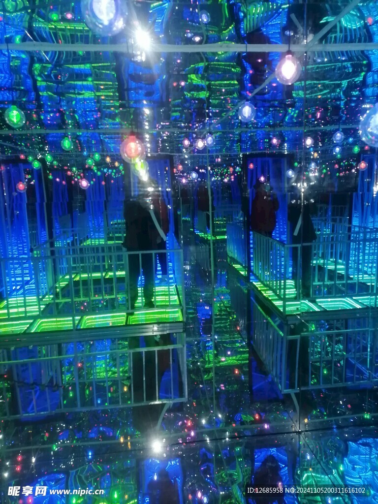镜子迷宫