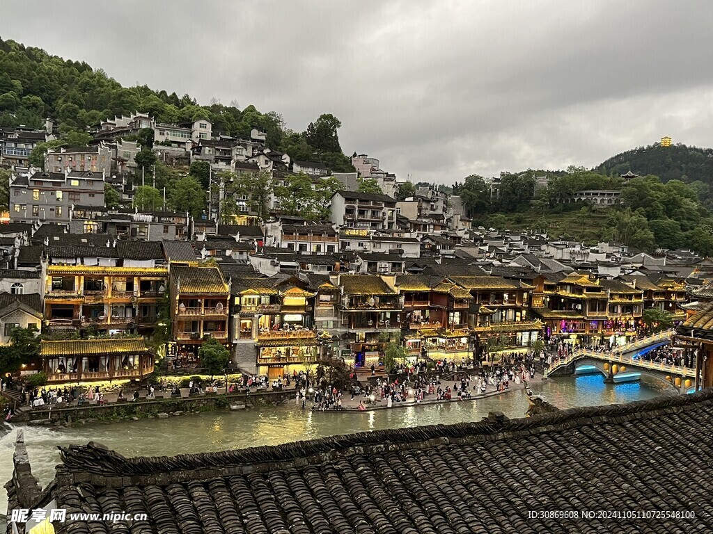  凤凰古城