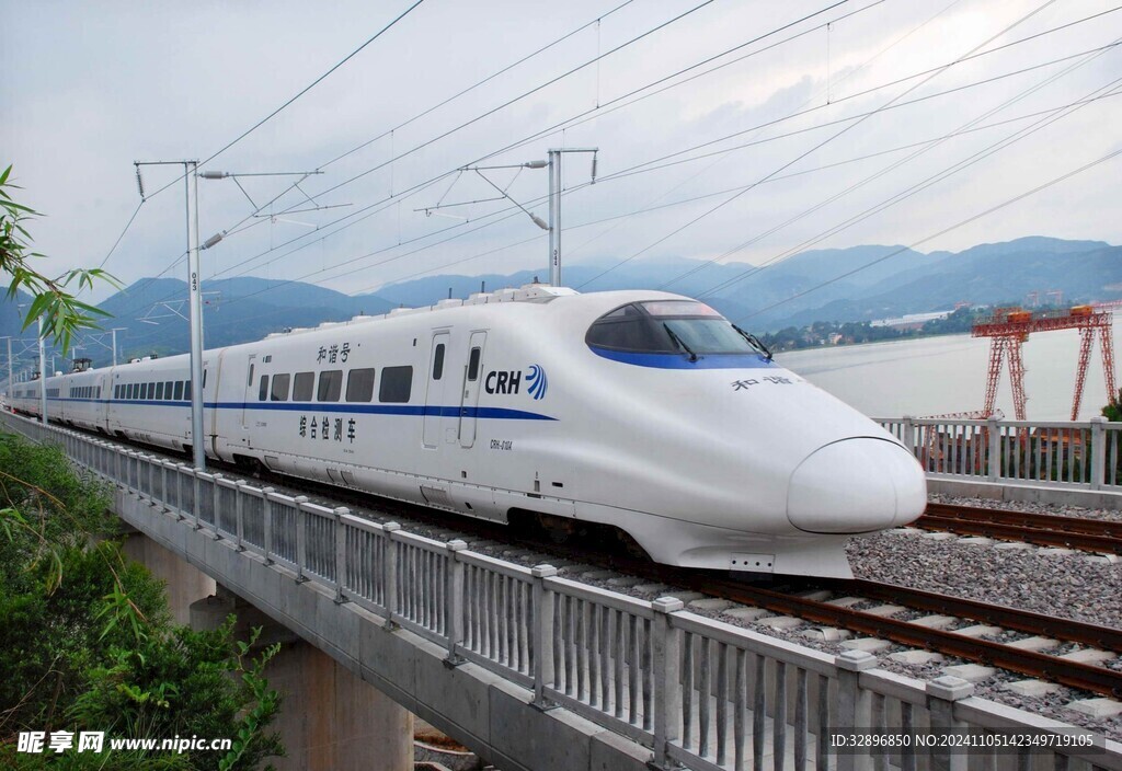 高铁列车