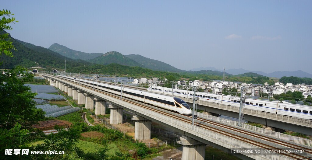 高铁列车