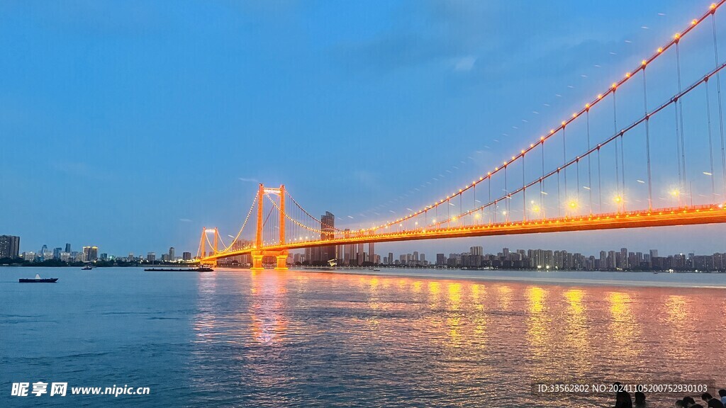 大桥
