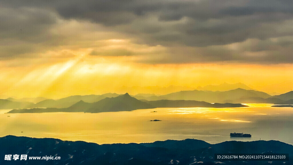 夕阳七娘山