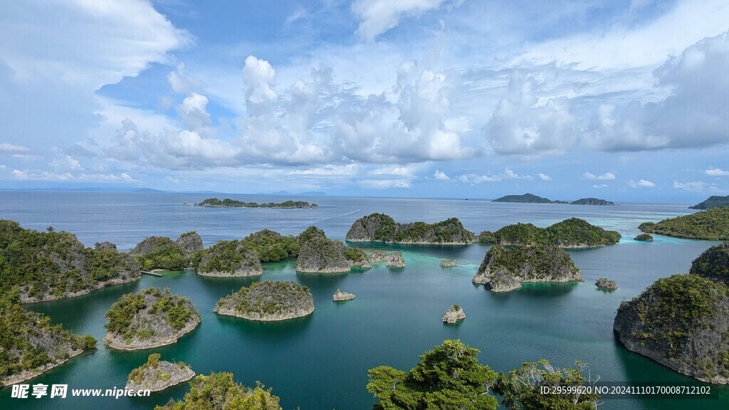 大海上的小岛  