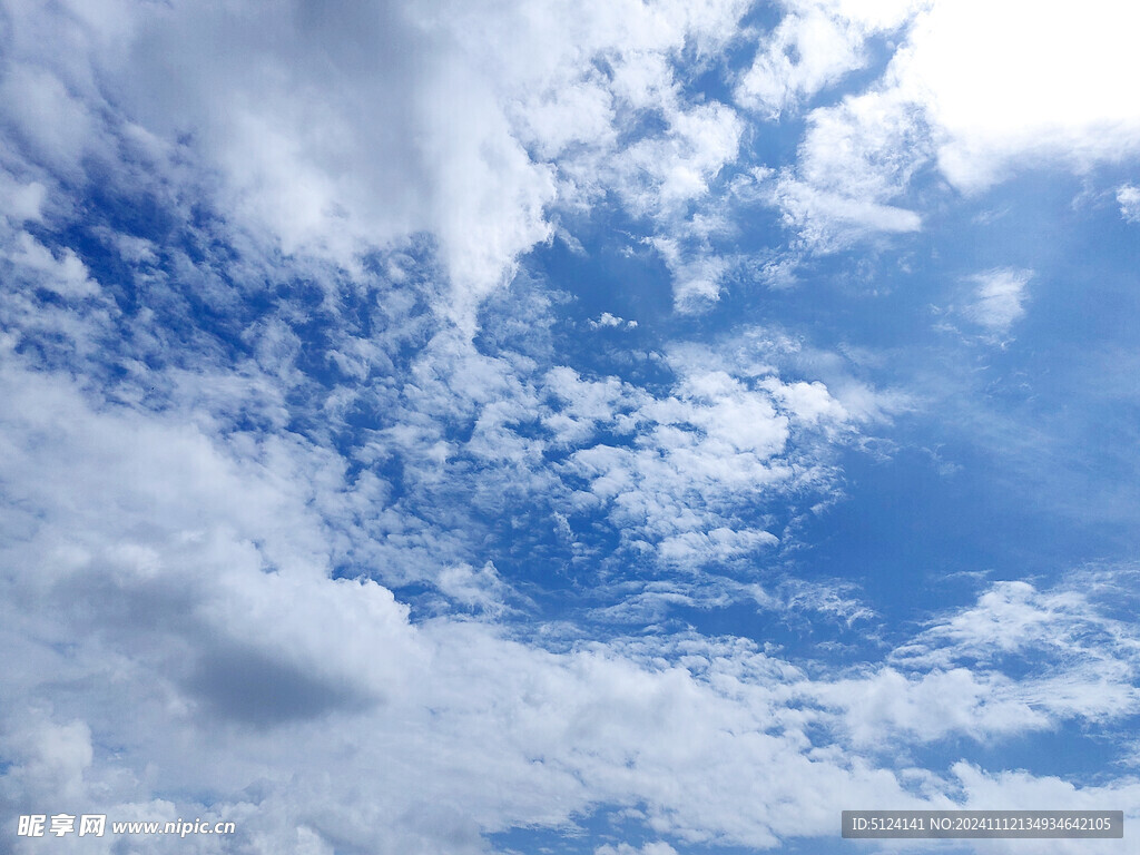蓝天白云