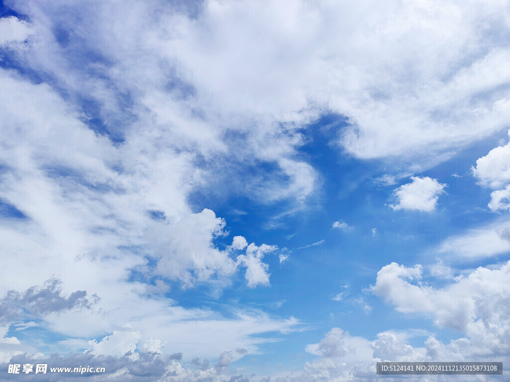 蓝天白云