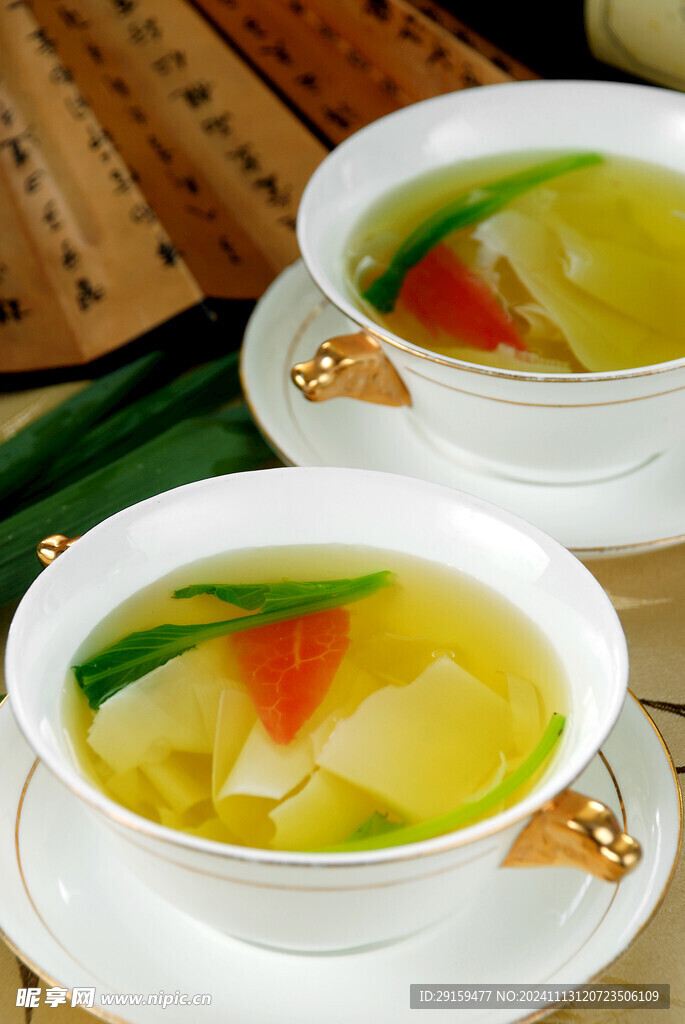 清汤苦笋衣