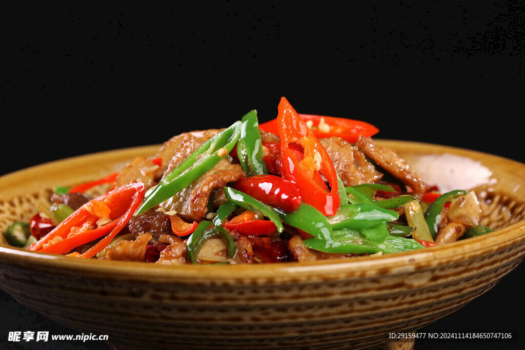         农家小炒肉  